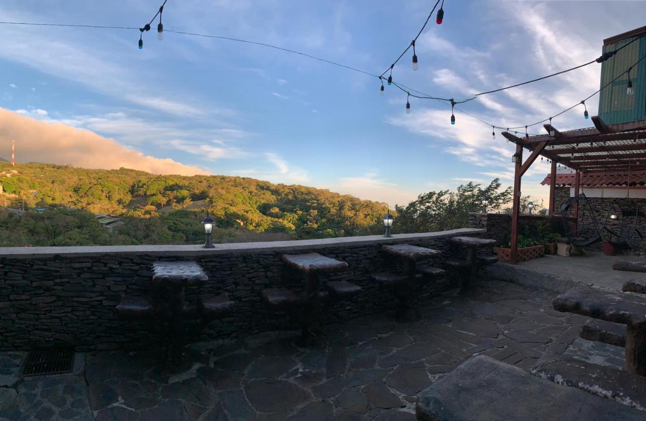 Cabinas Vista Al Golffo Monteverde Kültér fotó